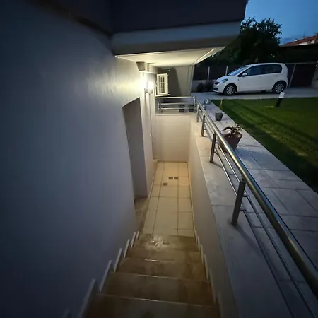 Nado House *